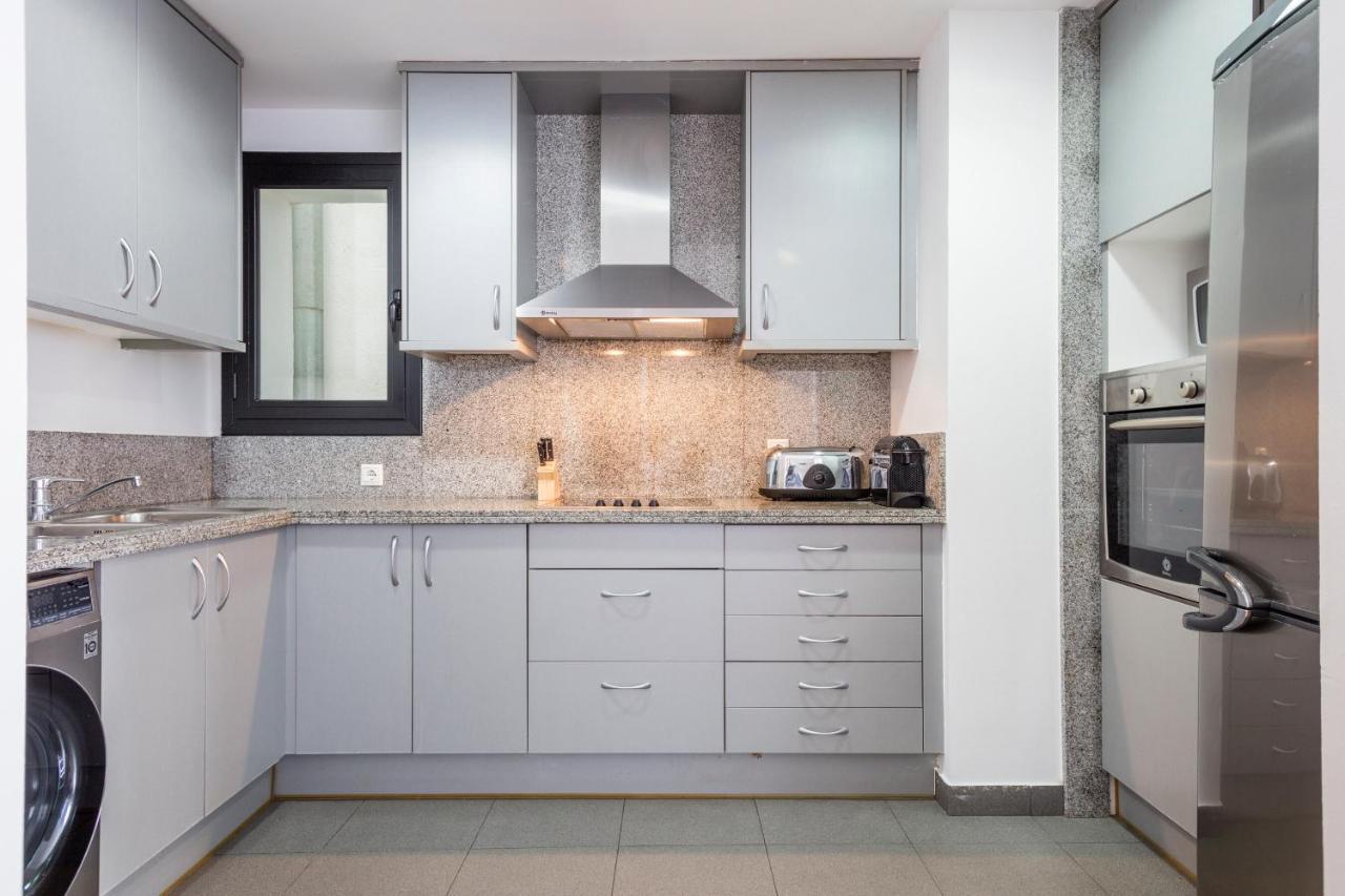 Habitat Apartments Carders Barcelona Luaran gambar